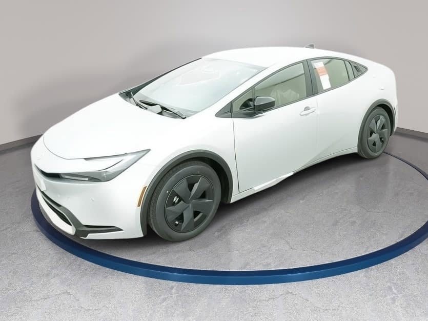 2026 Toyota Prius SE's photo