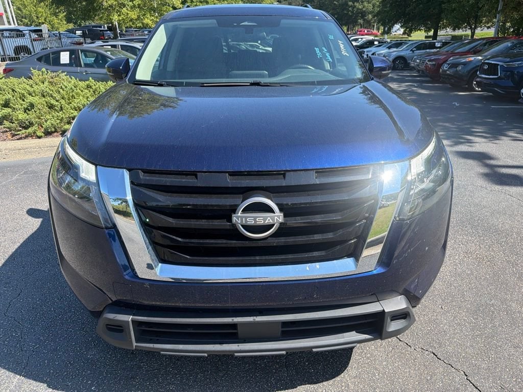 Used 2025 Nissan Pathfinder SV SUV