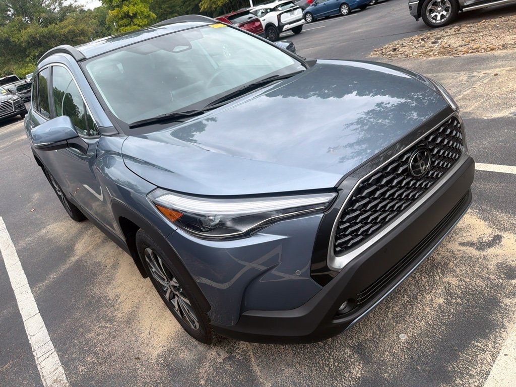 Used 2024 Toyota Corolla Cross XLE SUV