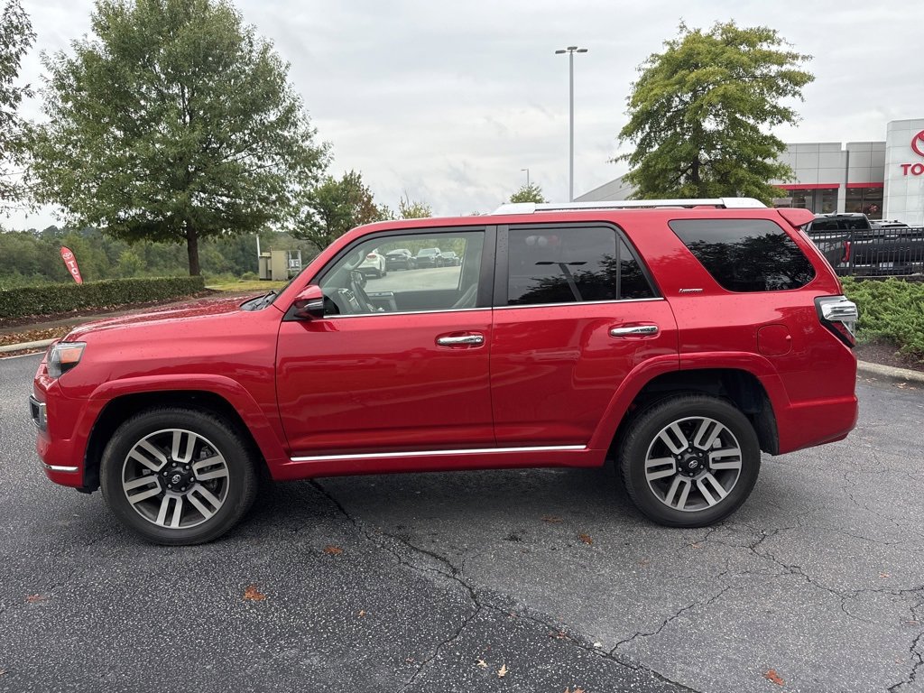 2022 Toyota 4Runner Limited 4WD photo 2
