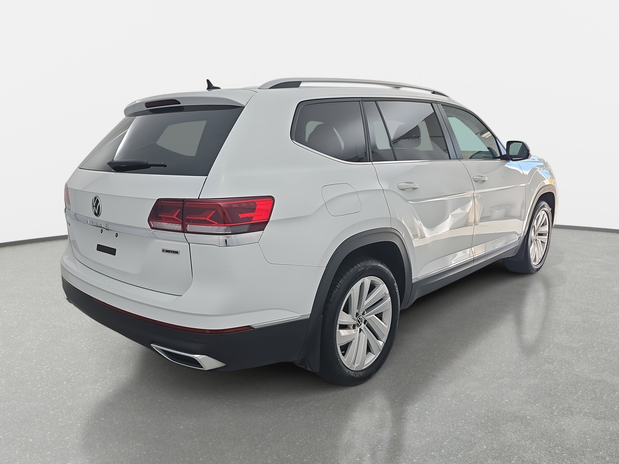 2021 Volkswagen Atlas V6 SEL photo 3