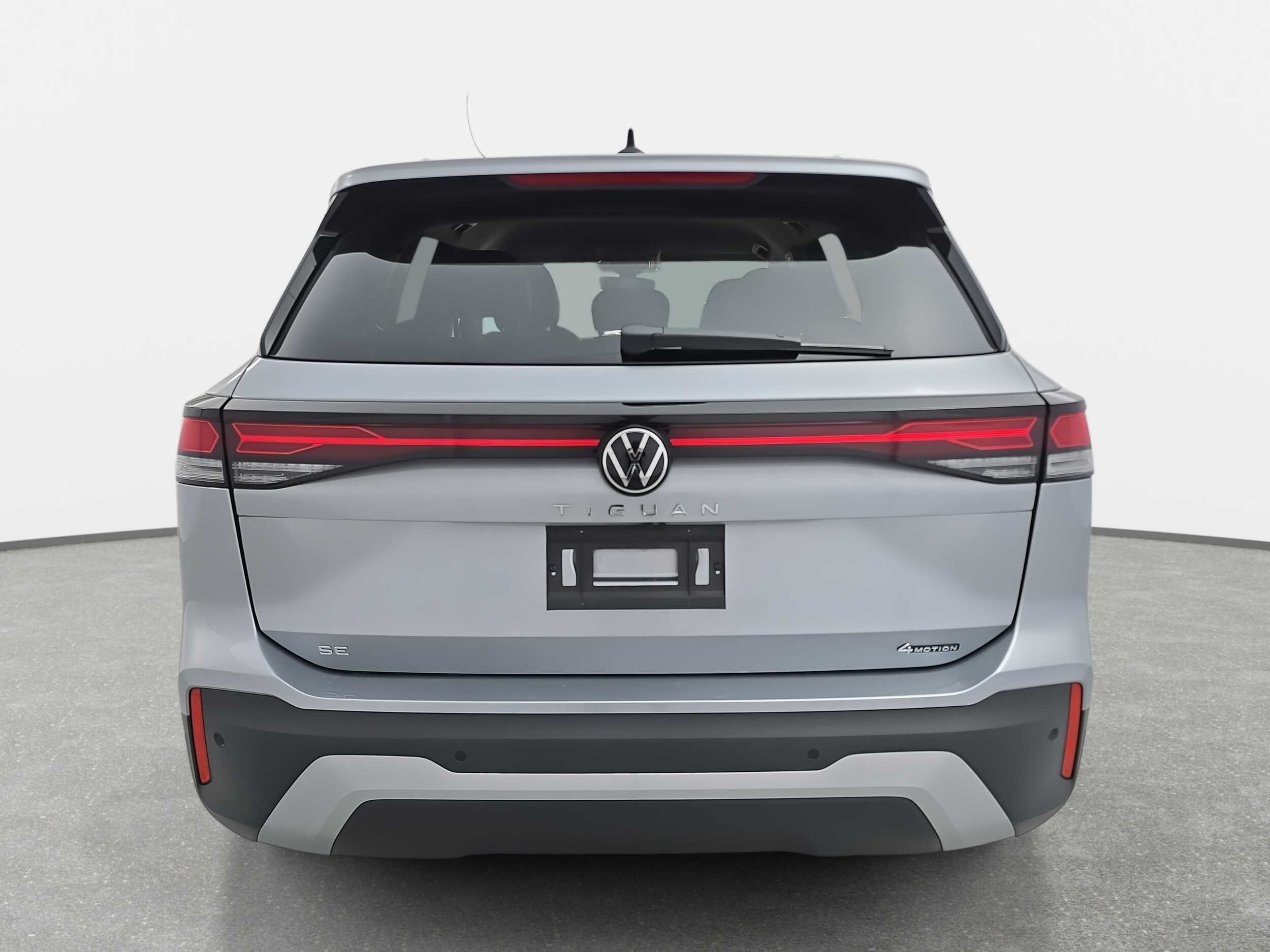 2026 Volkswagen Tiguan SE photo 4