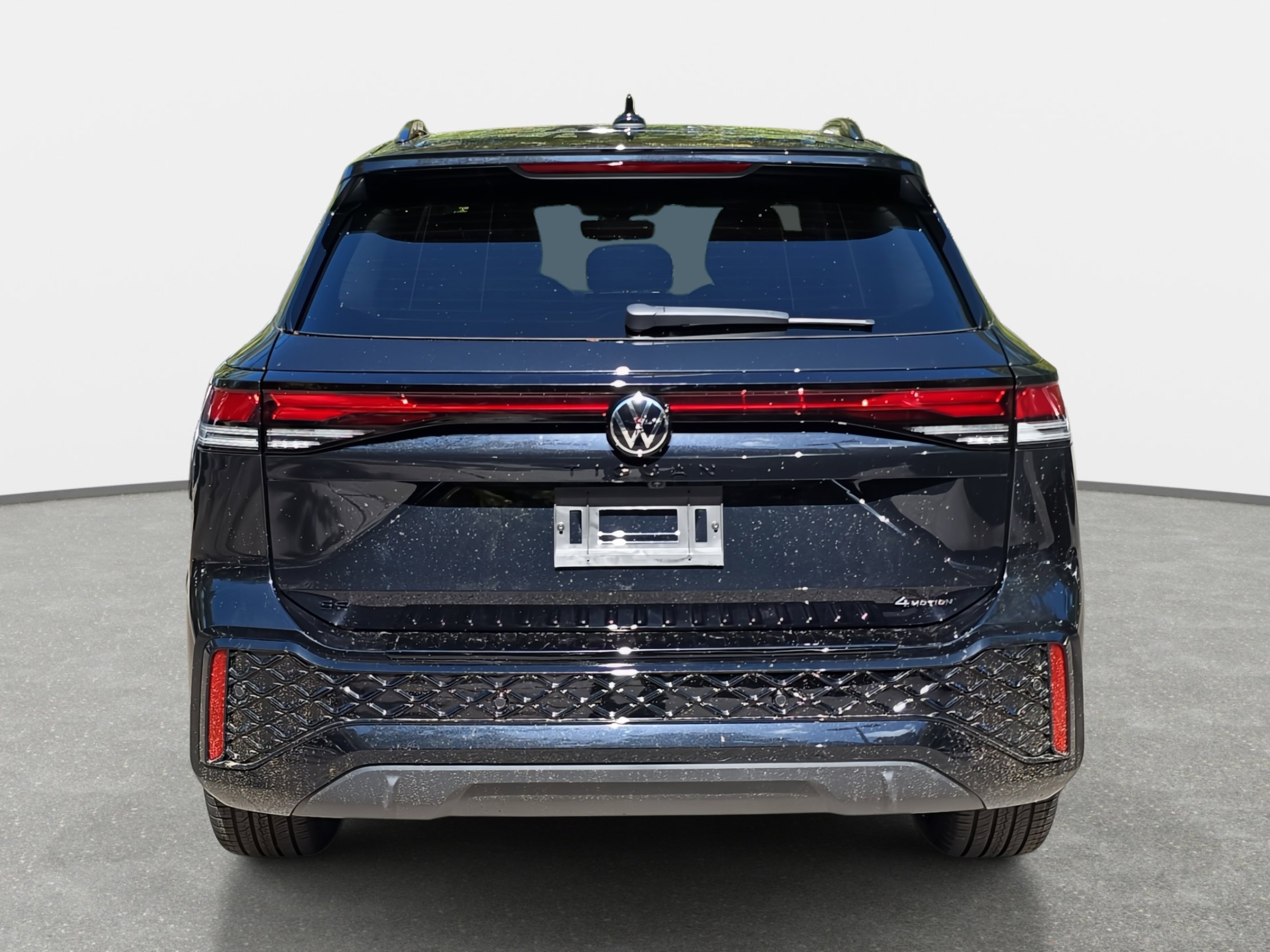 2025 Volkswagen Tiguan SE R-Line Black photo 4
