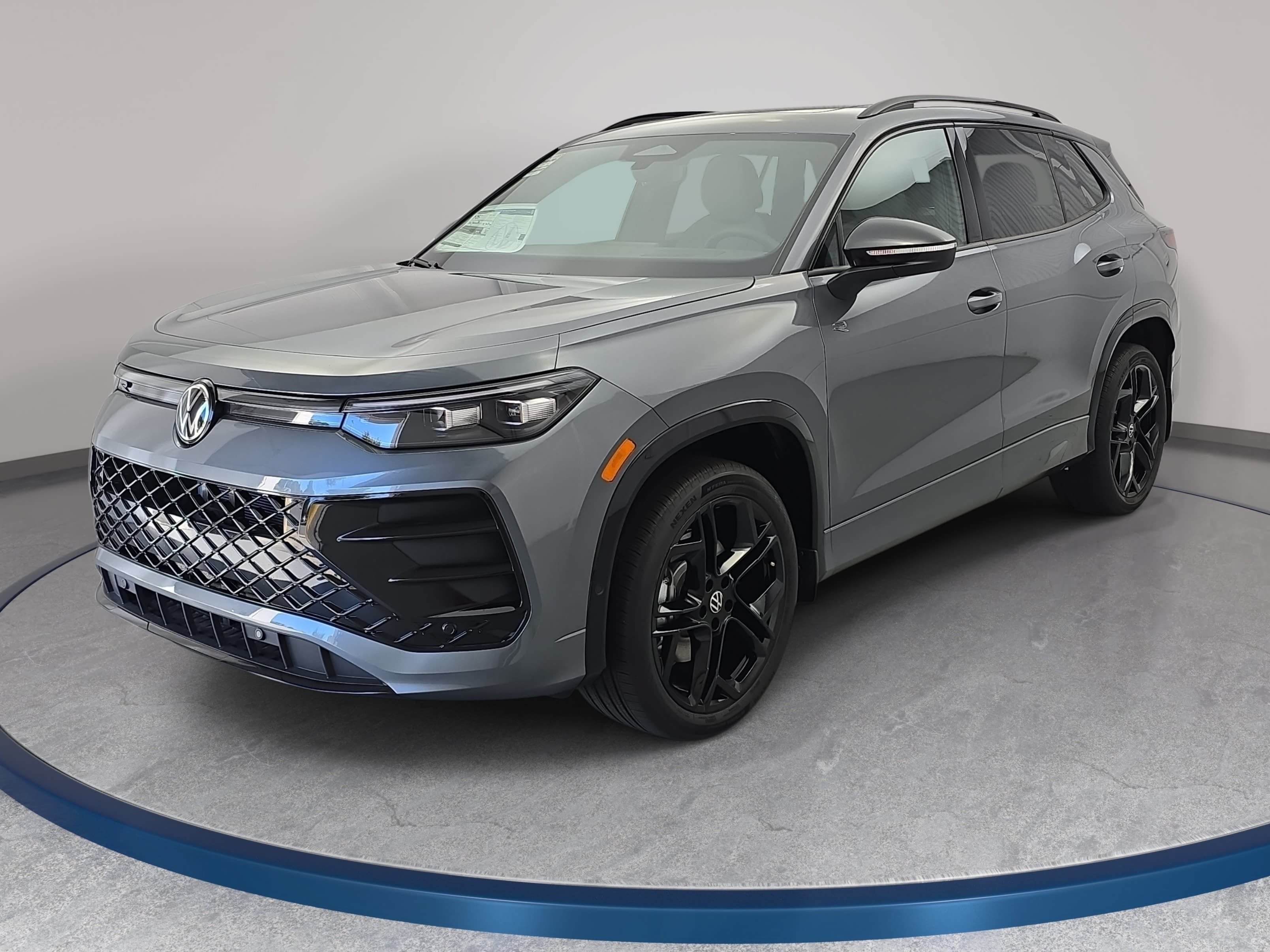 New 2026 Volkswagen Tiguan SE R-Line Black SUV