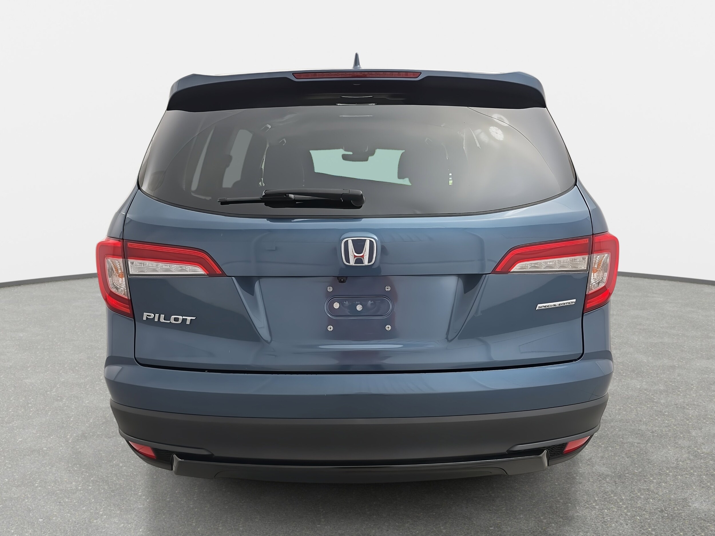 2021 Honda Pilot Special Edition photo 4