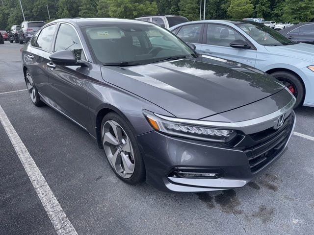 2018 Honda Accord 1.5T Touring Auto's photo