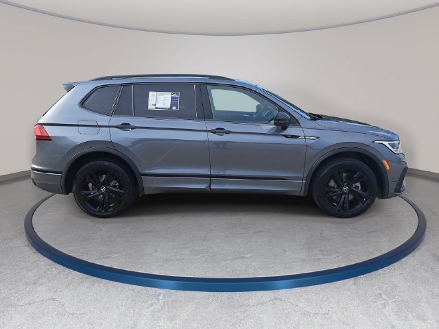 Used 2023 Volkswagen Tiguan 2.0T SE R-Line Black SUV