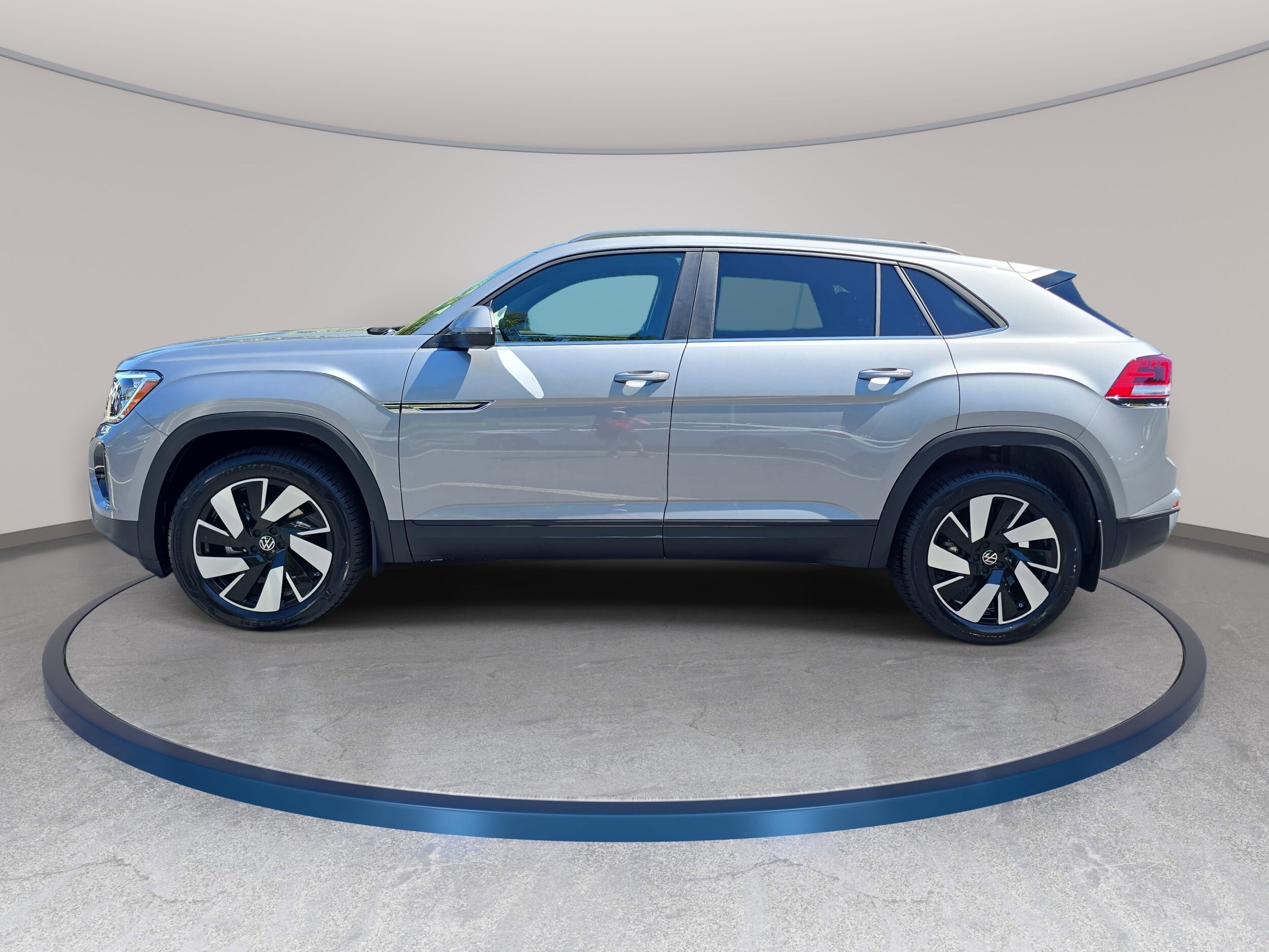 2026 Volkswagen Atlas Cross Sport SE w/Tech - Photo 8