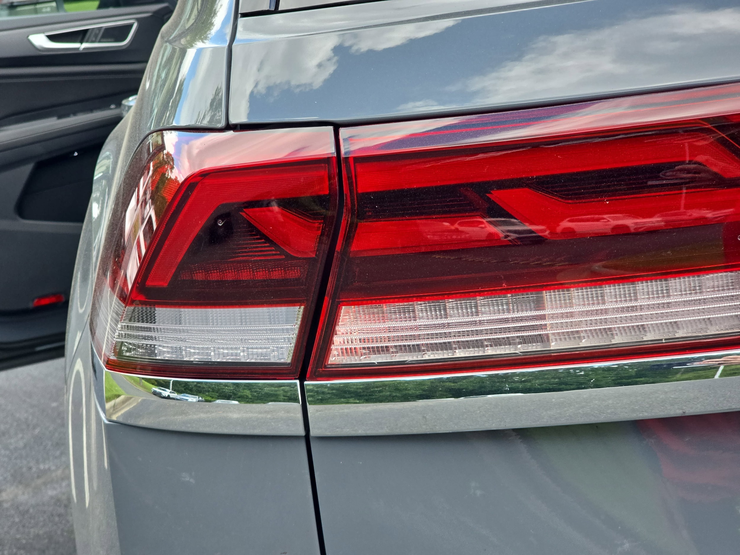 2026 Volkswagen Atlas Cross Sport SEL Premium R-LINE - Photo 36