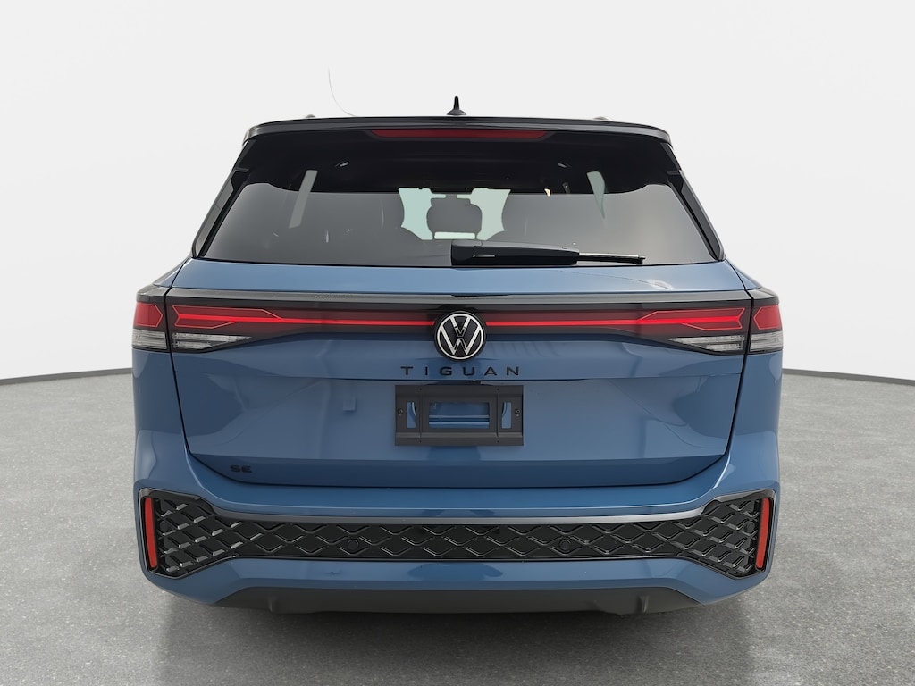 New 2026 Volkswagen Tiguan 2.0T SE R-Line Black SUV