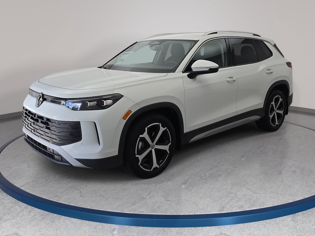 New 2026 Volkswagen Tiguan SE SUV