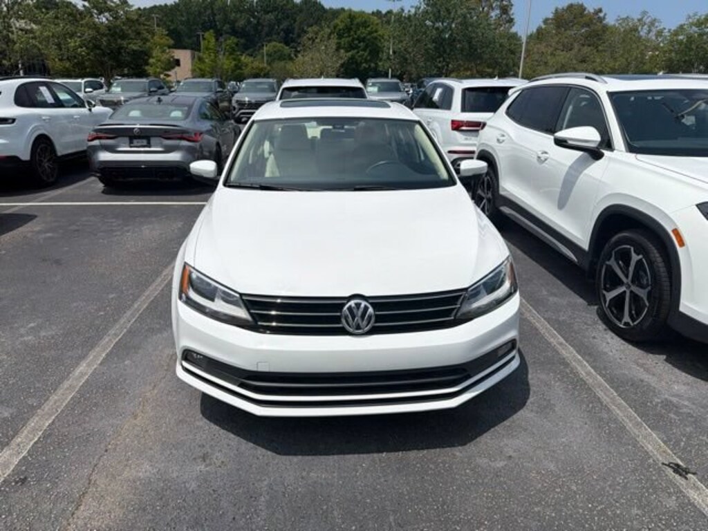 Used 2016 Volkswagen Jetta 1.8T SEL Sedan