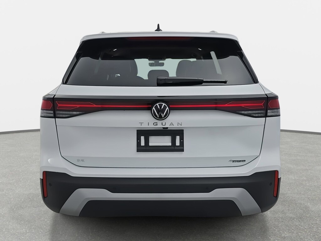 New 2026 Volkswagen Tiguan 2.0T SE SUV