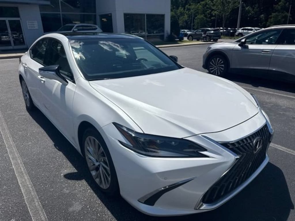 Used 2022 Lexus ES 350 Ultra Luxury Sedan