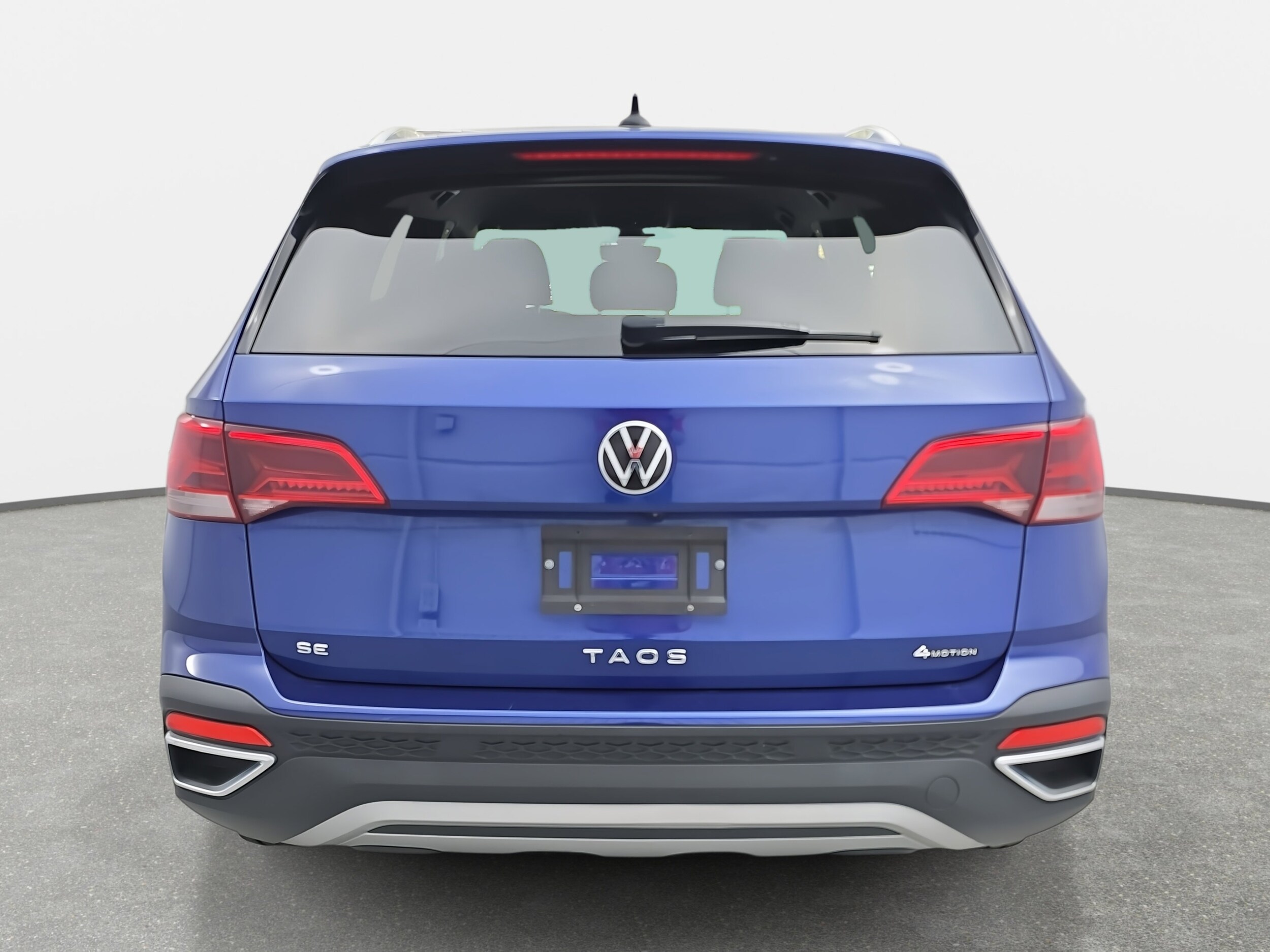 2023 Volkswagen Taos SE photo 4