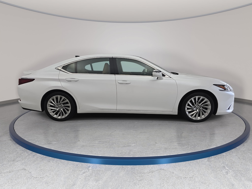 Used 2022 Lexus ES 350 Ultra Luxury Sedan