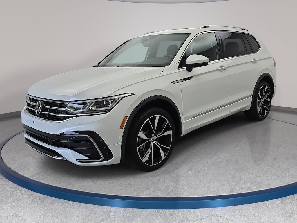 Used 2024 Volkswagen Tiguan 2.0T SEL R-Line SUV