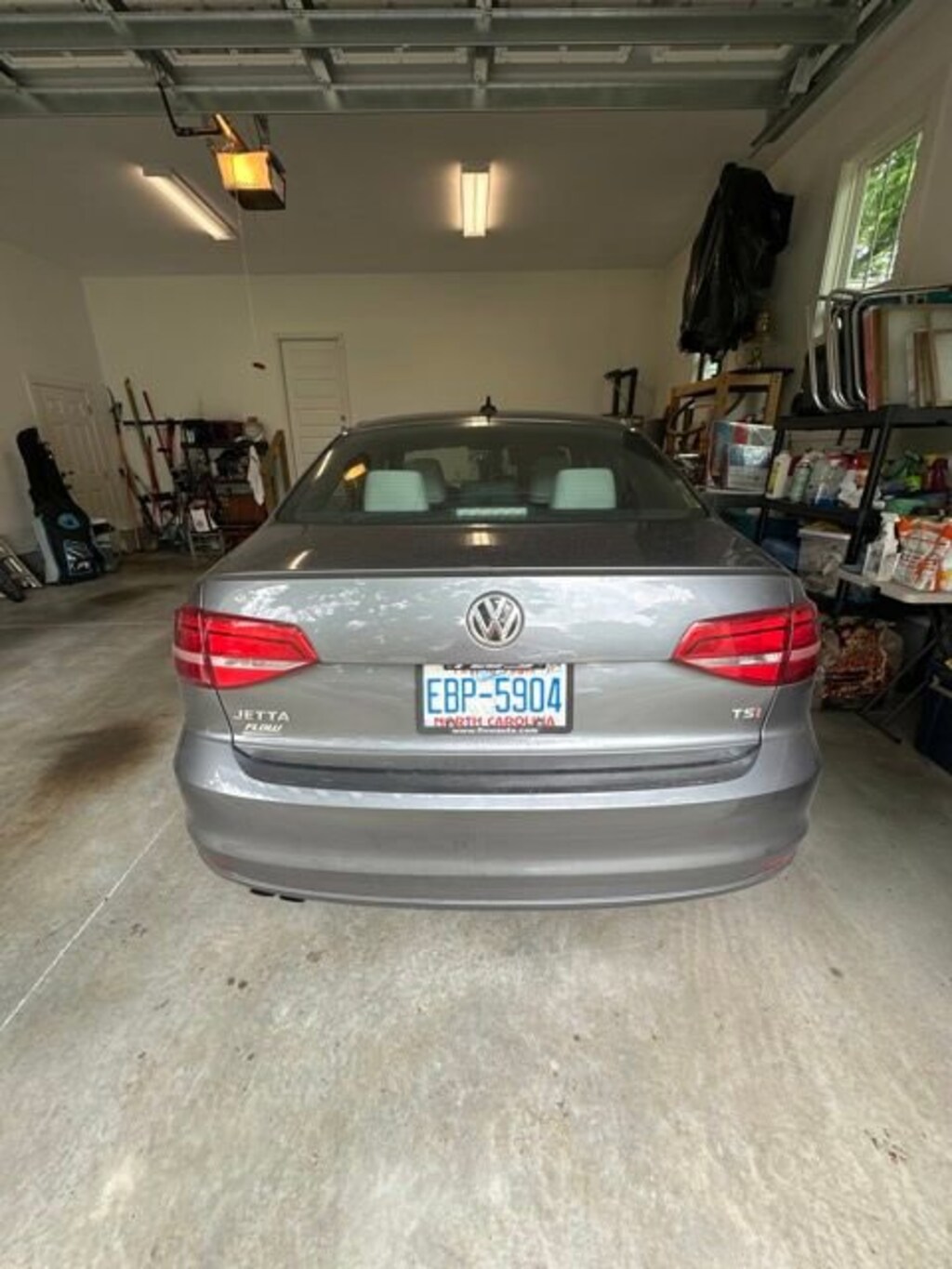 Used 2015 Volkswagen Jetta 1.8T SE w/PZEV Sedan