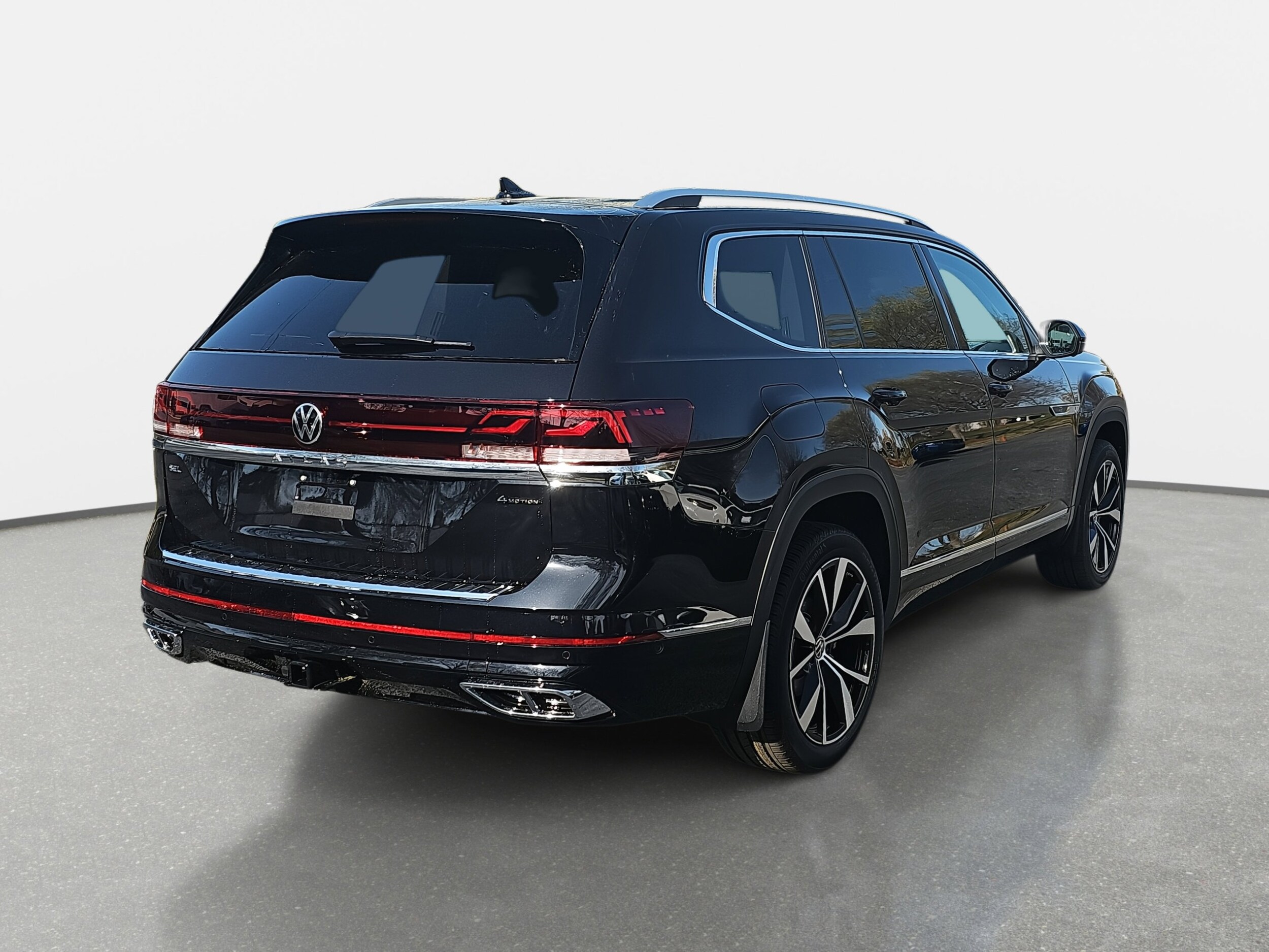 2025 Volkswagen Atlas SEL Premium R-Line photo 3