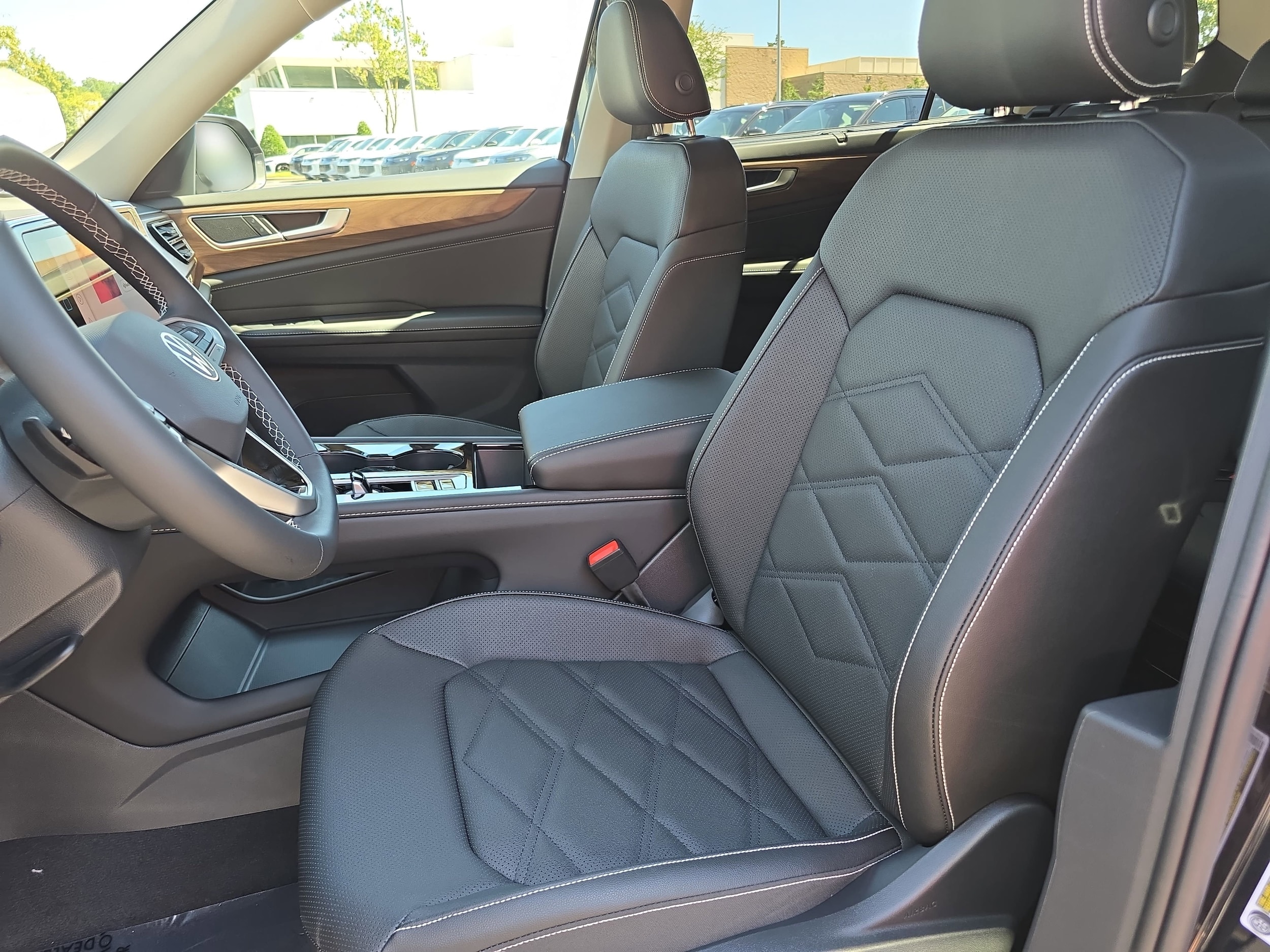 2026 Volkswagen Atlas SE w/Tech - Photo 16