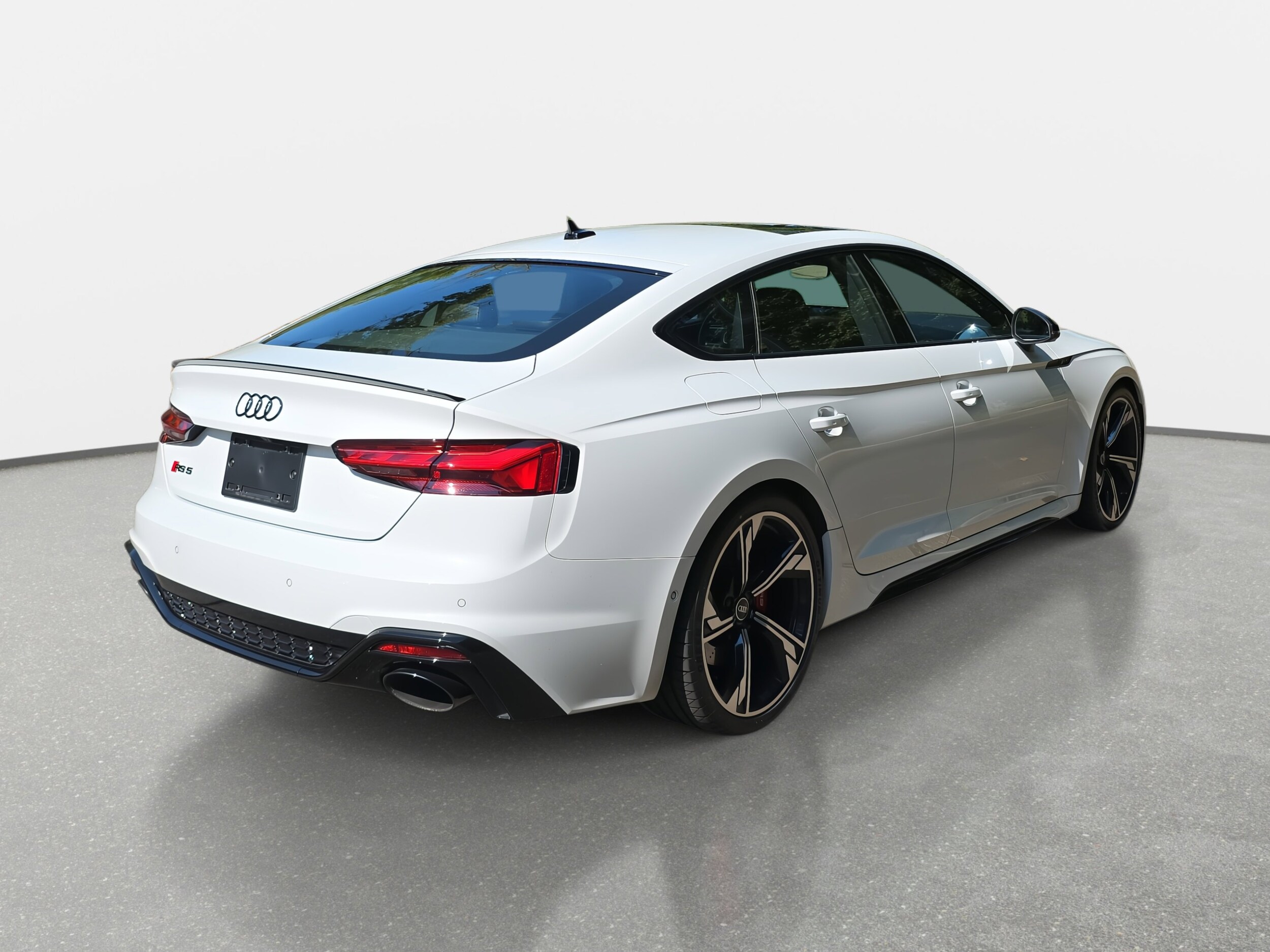 2023 Audi RS 5 Sportback photo 3