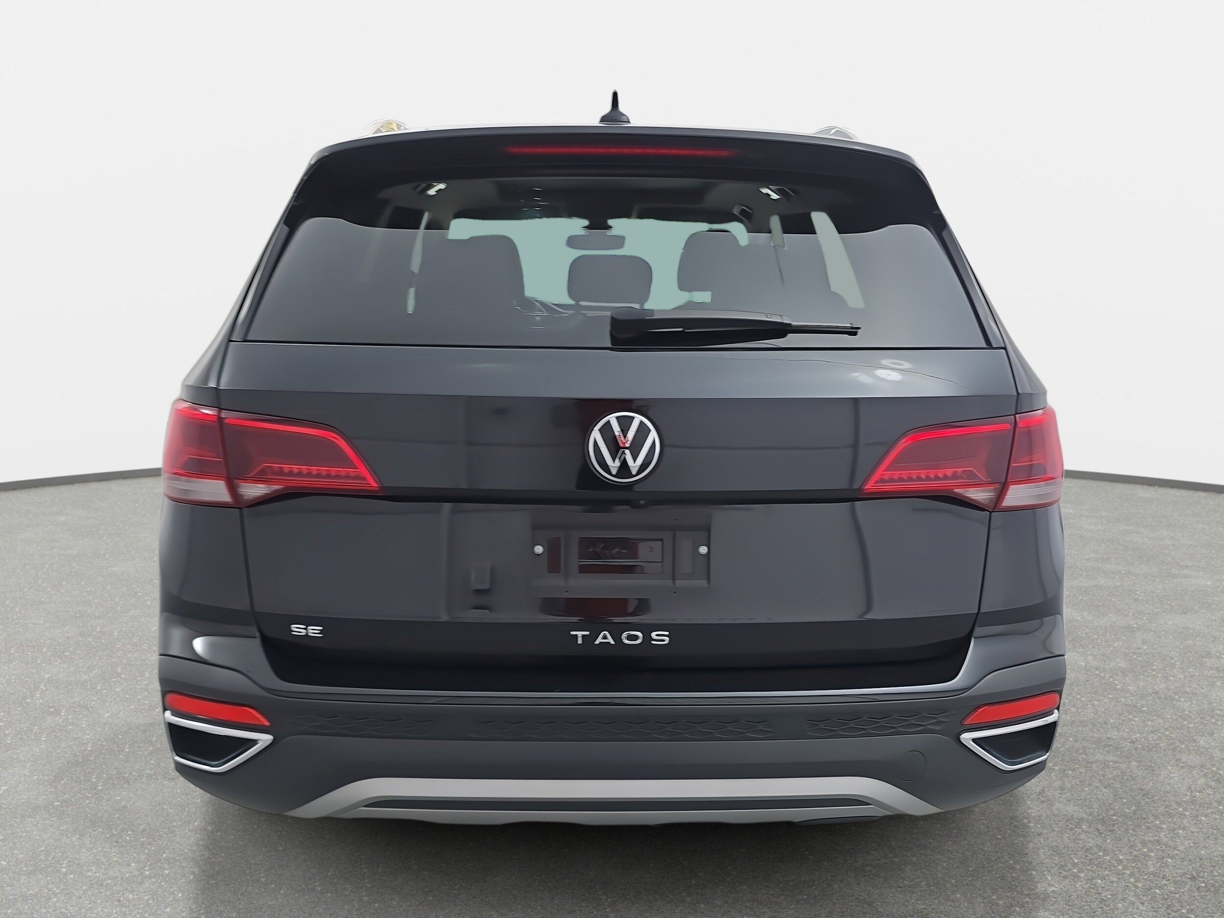 2024 Volkswagen Taos SE photo 4