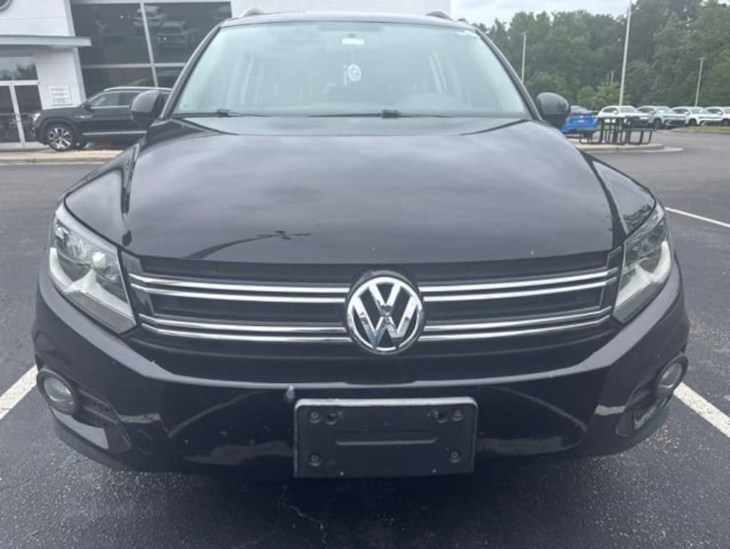 Used 2013 Volkswagen Tiguan SUV