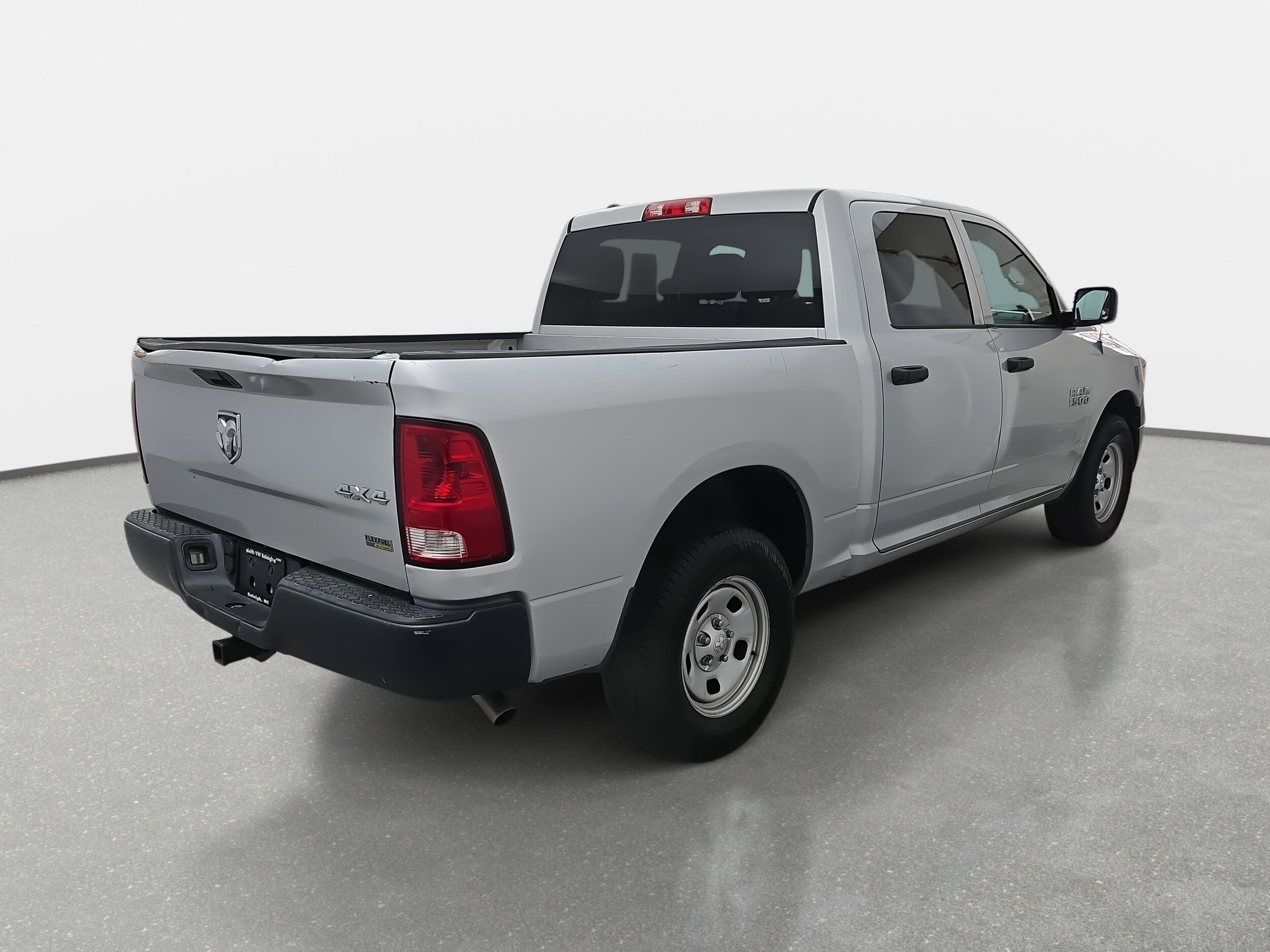 2014 Ram 1500 Tradesman Express photo 3
