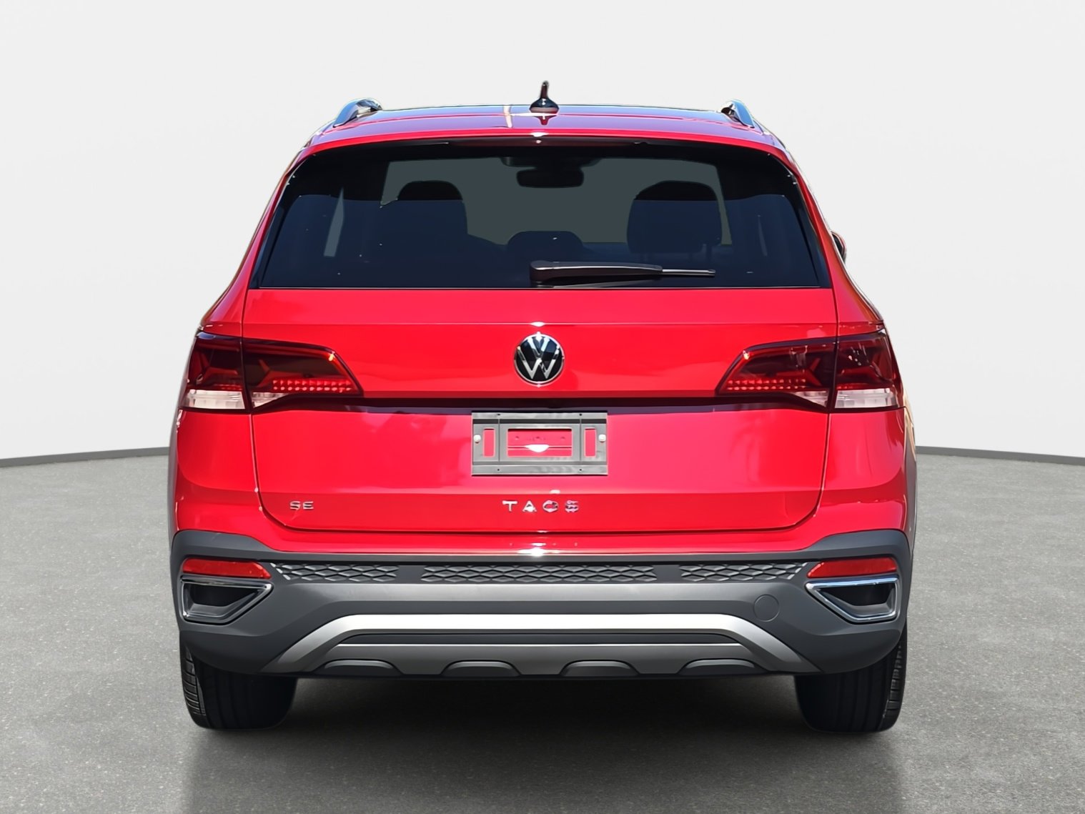 2024 Volkswagen Taos SE photo 4