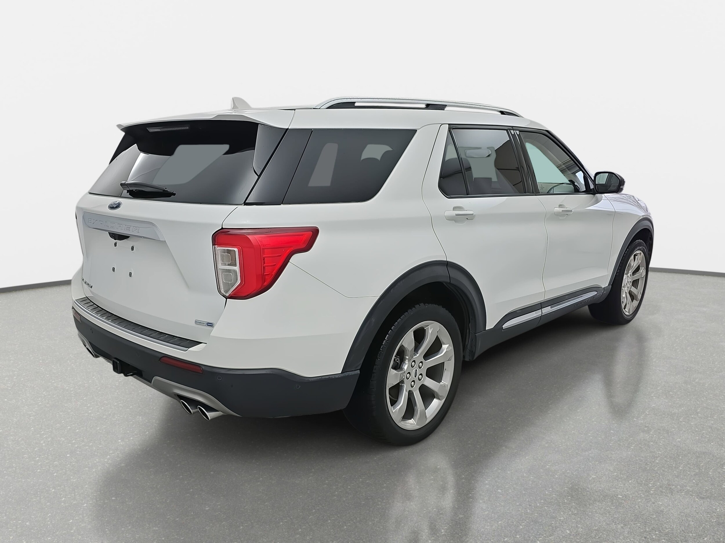 2020 Ford Explorer Platinum photo 3