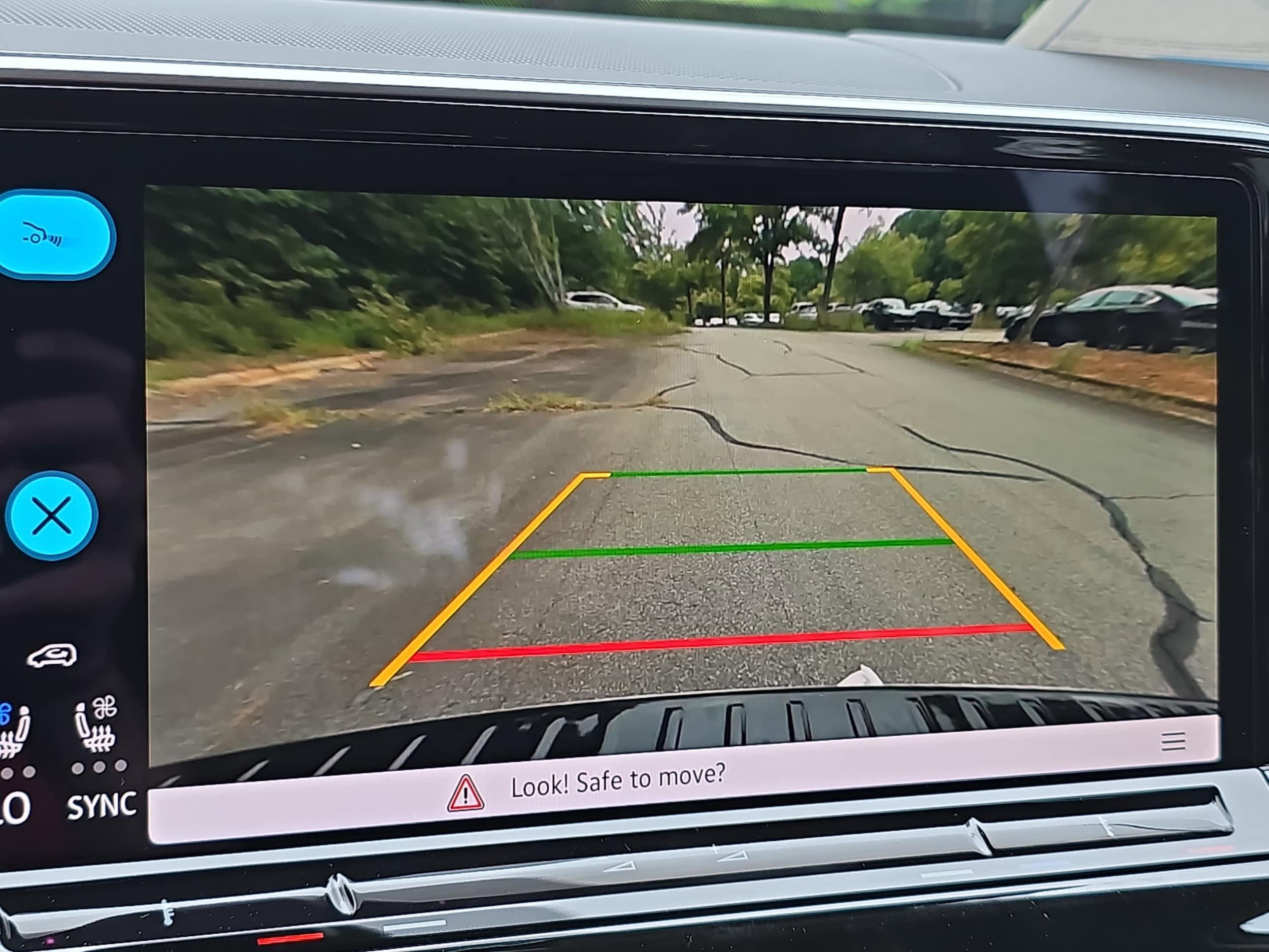 2026 Volkswagen Atlas SE - Photo 23