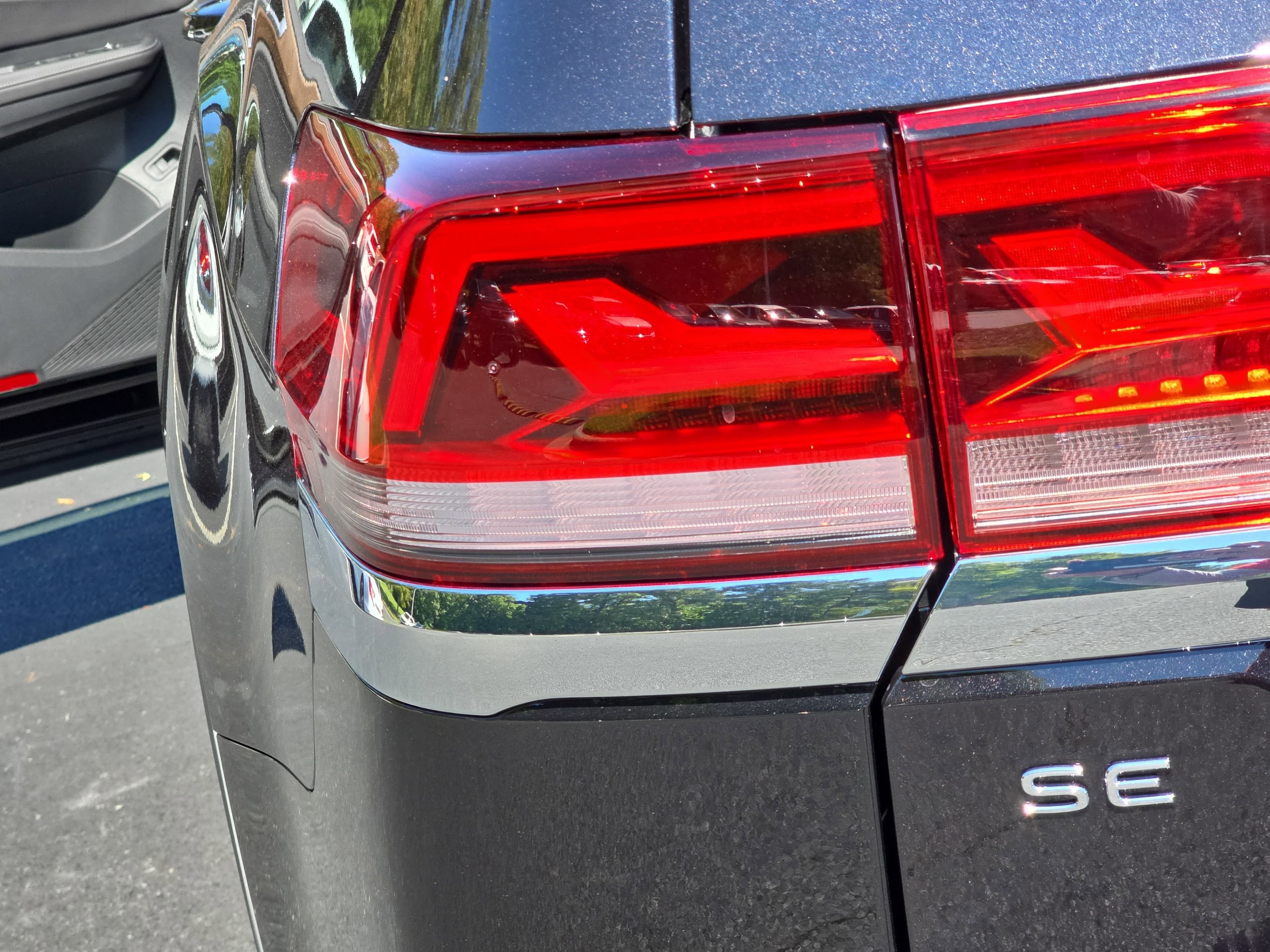 2026 Volkswagen Atlas SE w/Tech - Photo 35