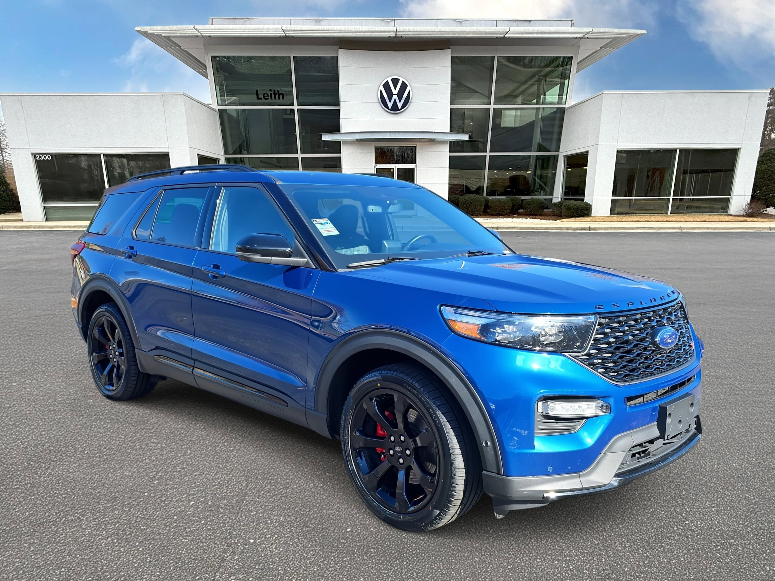2021 Ford Explorer ST's photo
