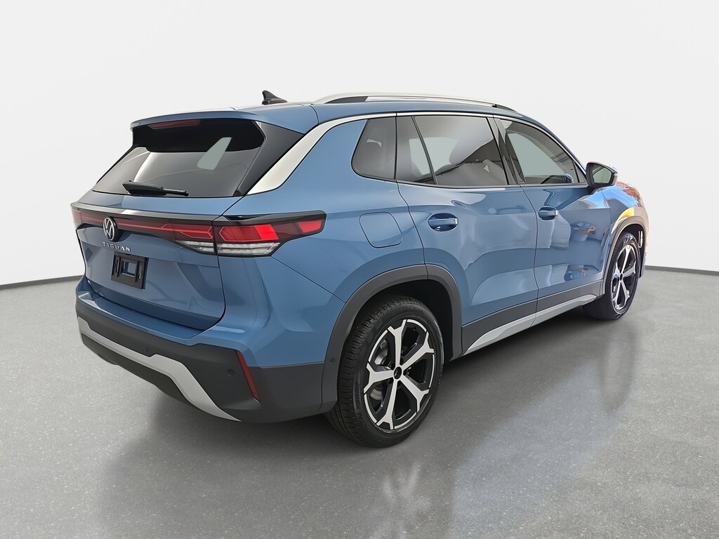 New 2026 Volkswagen Tiguan 2.0T SE SUV