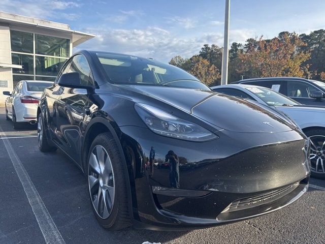 Used 2023 Tesla Model Y Long Range with VIN 7SAYGDEE5PA203231 for sale in Northfield, Minnesota