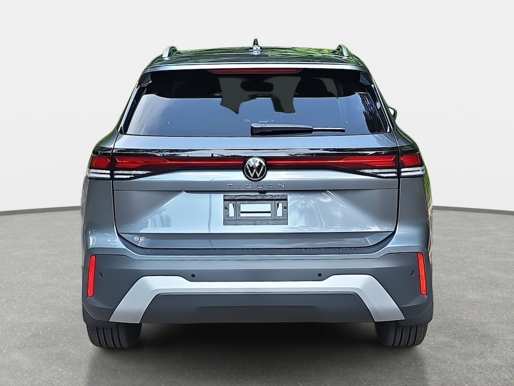 New 2025 Volkswagen Tiguan 2.0T SE SUV