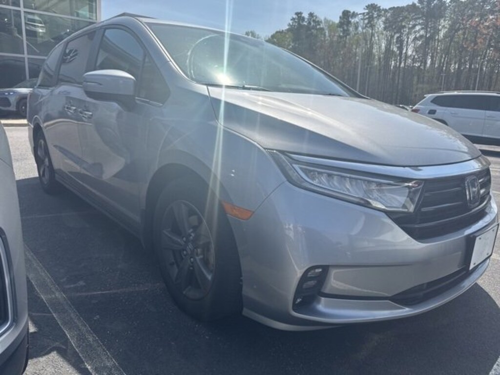 Used 2024 Honda Odyssey EX Van