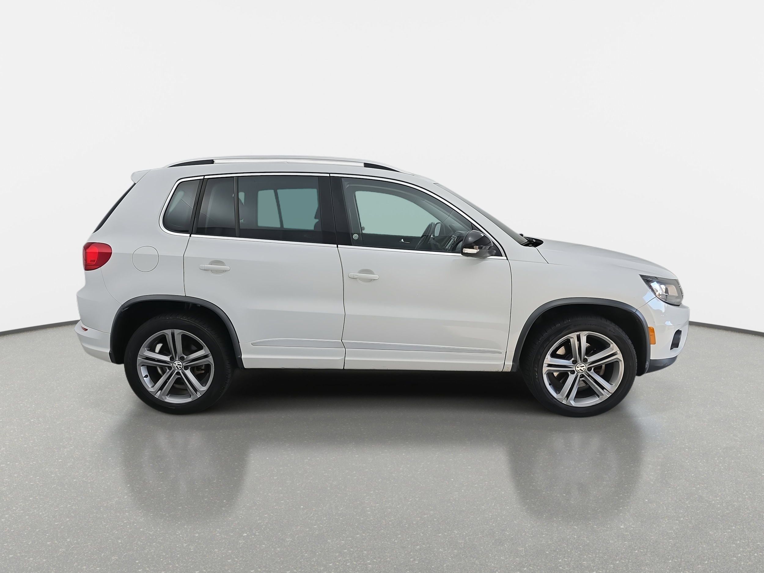 Used 2017 Volkswagen Tiguan Sport with VIN WVGTV7AX8HW511110 for sale in Cary, NC