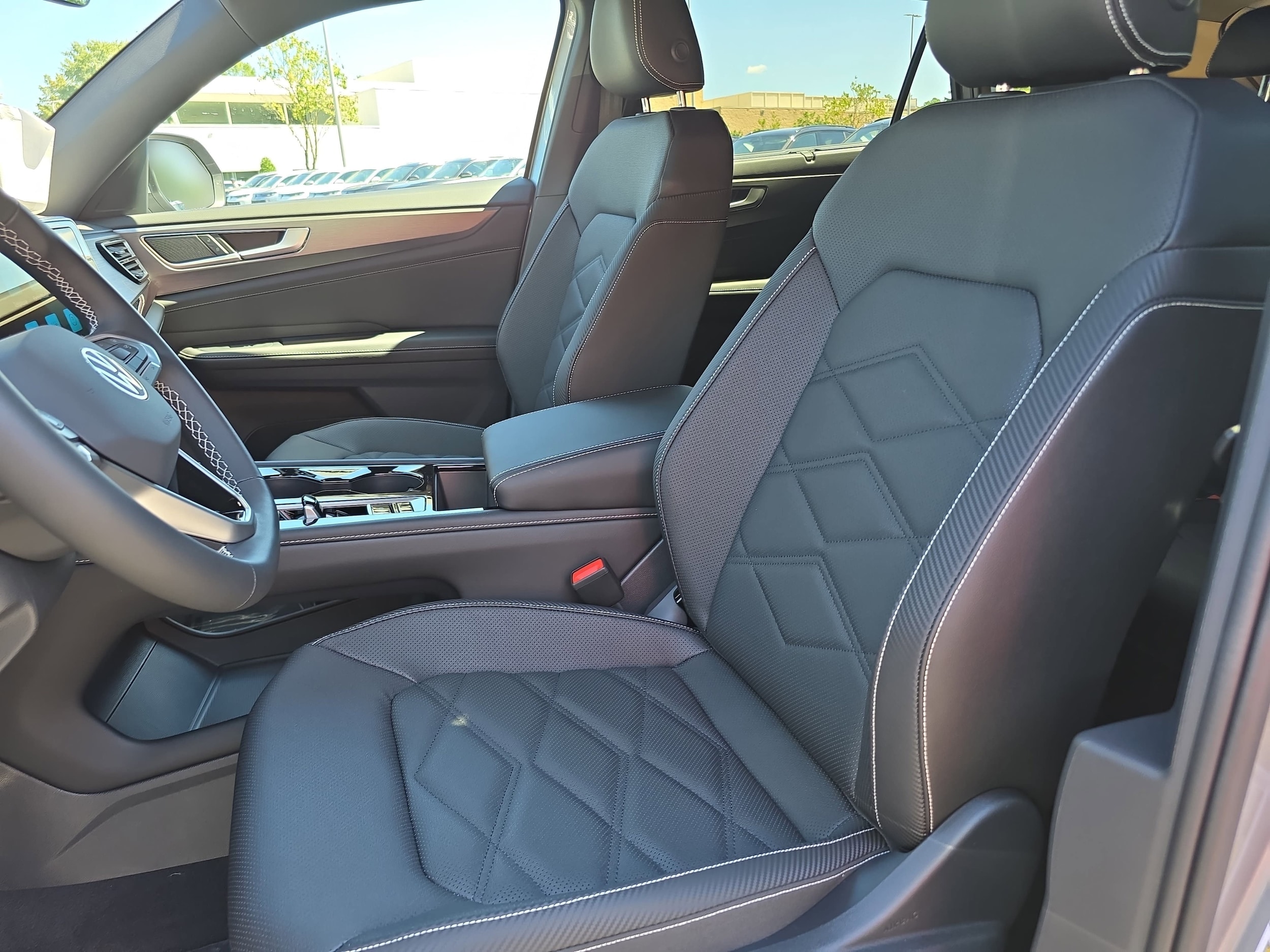 2026 Volkswagen Atlas Cross Sport SE w/Tech - Photo 15