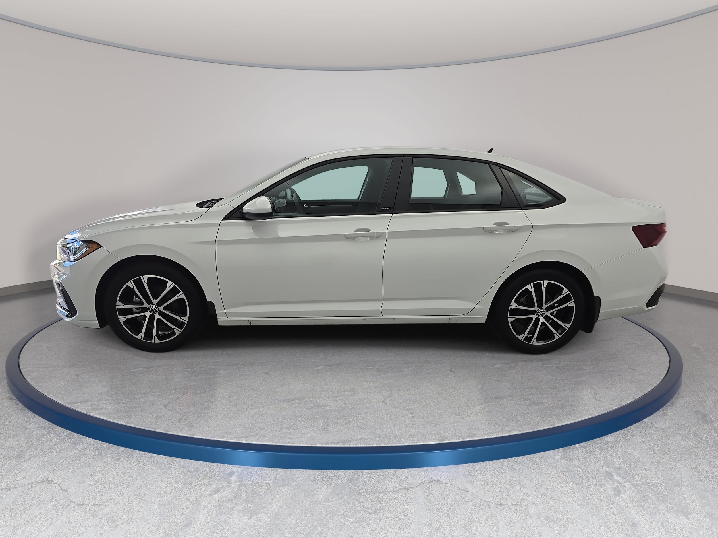 2026 Volkswagen Jetta Sport - Photo 8