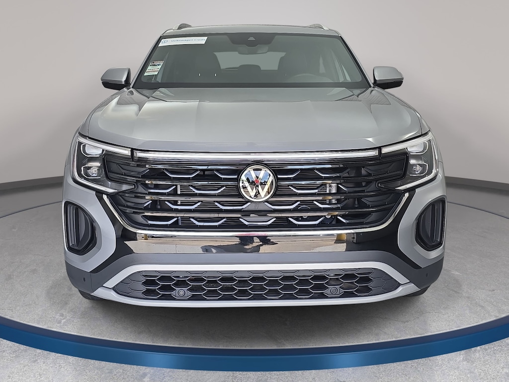 Used 2025 Volkswagen Atlas Cross Sport 2.0T SE w/Technology SUV