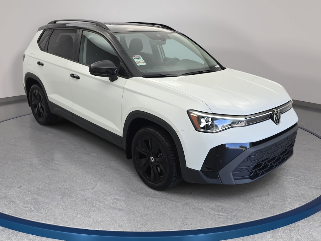 Used 2025 Volkswagen Taos 1.5T SE Black SUV