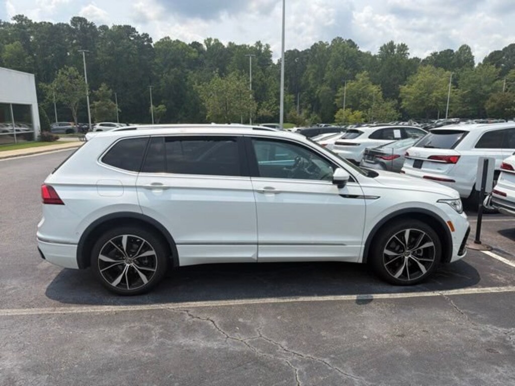 Used 2024 Volkswagen Tiguan 2.0T SEL R-Line SUV