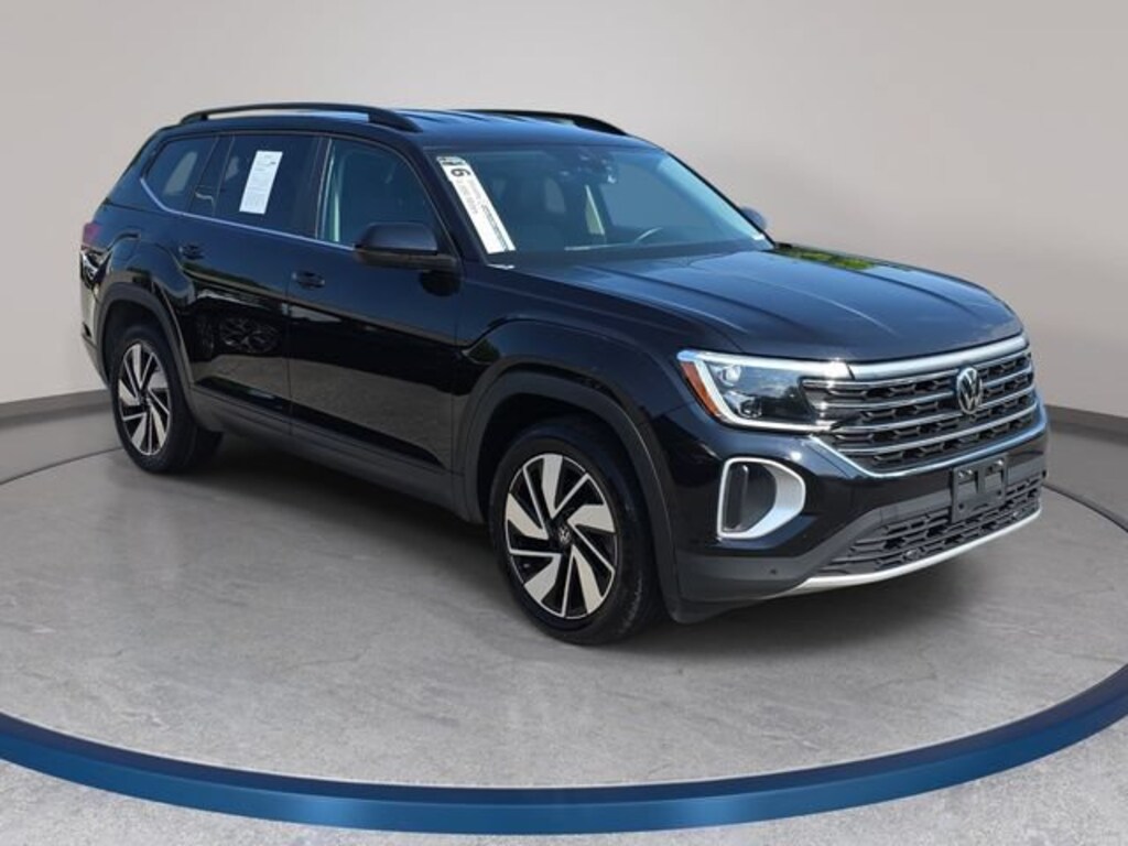 Used 2024 Volkswagen Atlas 2.0T SE w/Technology SUV