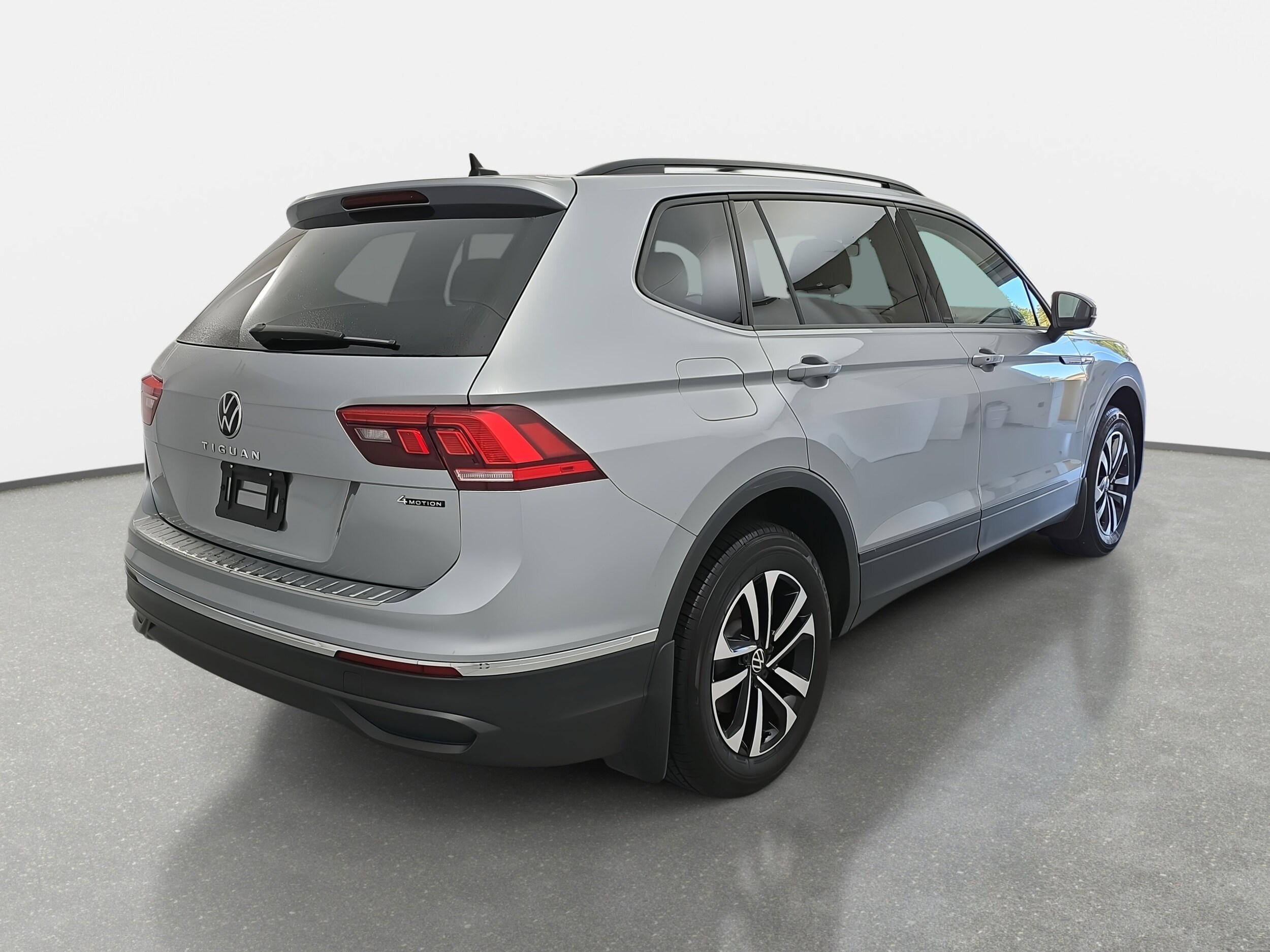 2023 Volkswagen Tiguan S photo 3