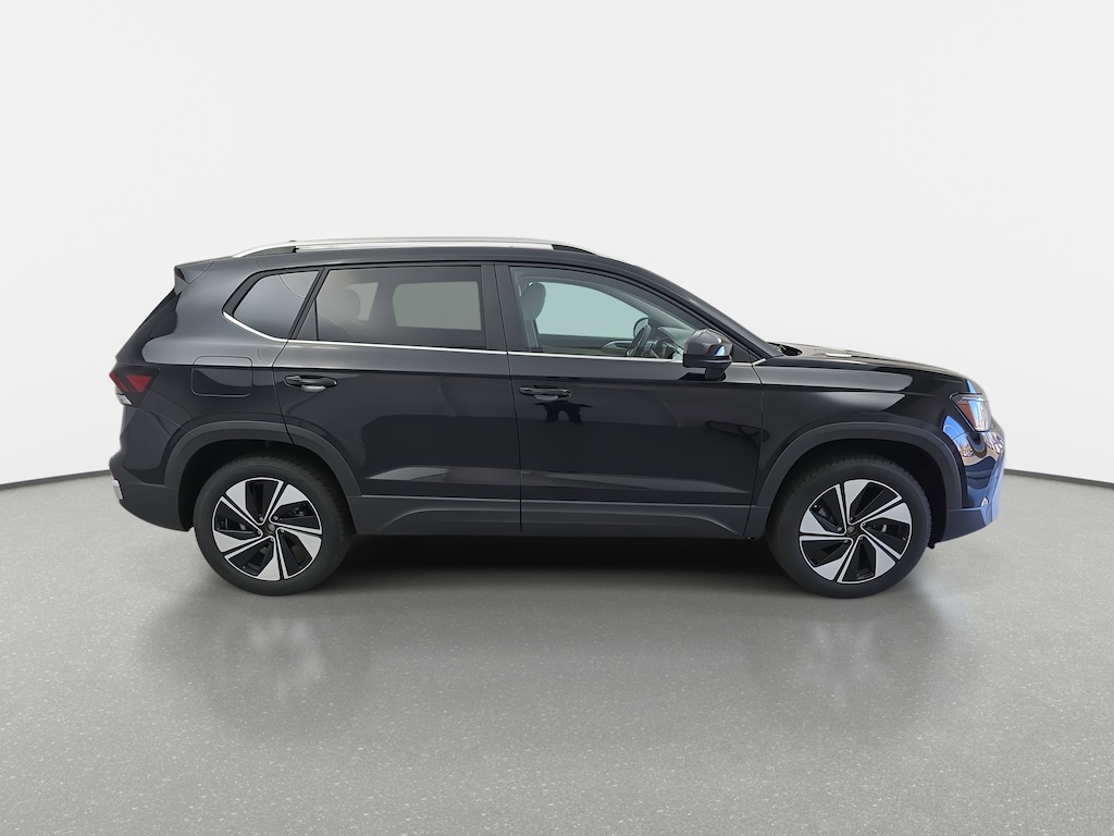 New 2026 Volkswagen Taos 1.5T SE SUV