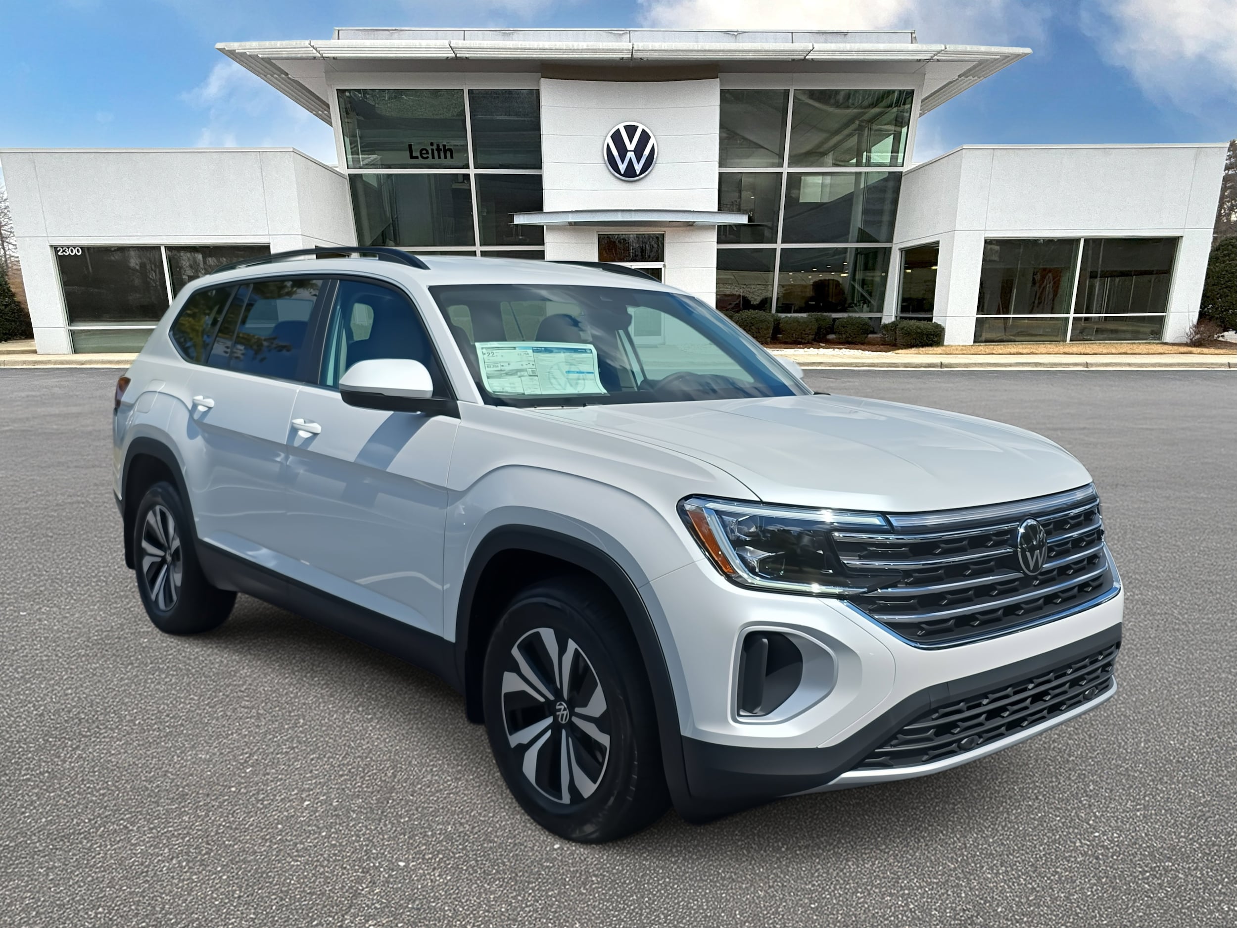 2026 Volkswagen Atlas SE's photo