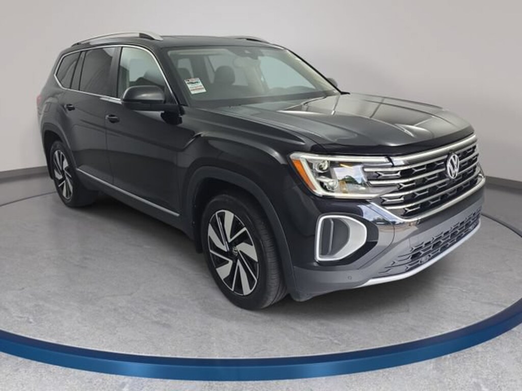 Used 2025 Volkswagen Atlas 2.0T SEL SUV