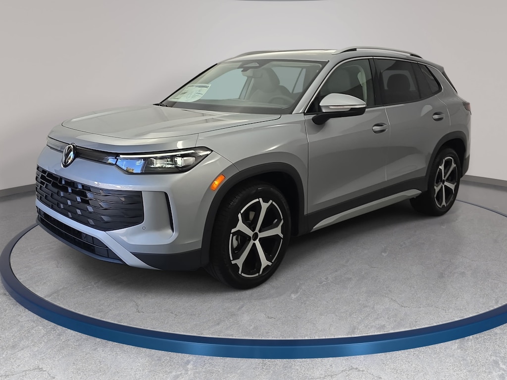New 2026 Volkswagen Tiguan 2.0T SE SUV