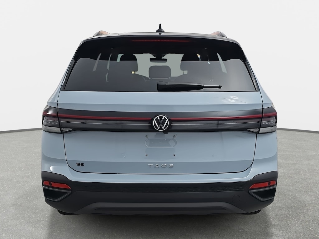 New 2026 Volkswagen Taos 1.5T SE Black SUV